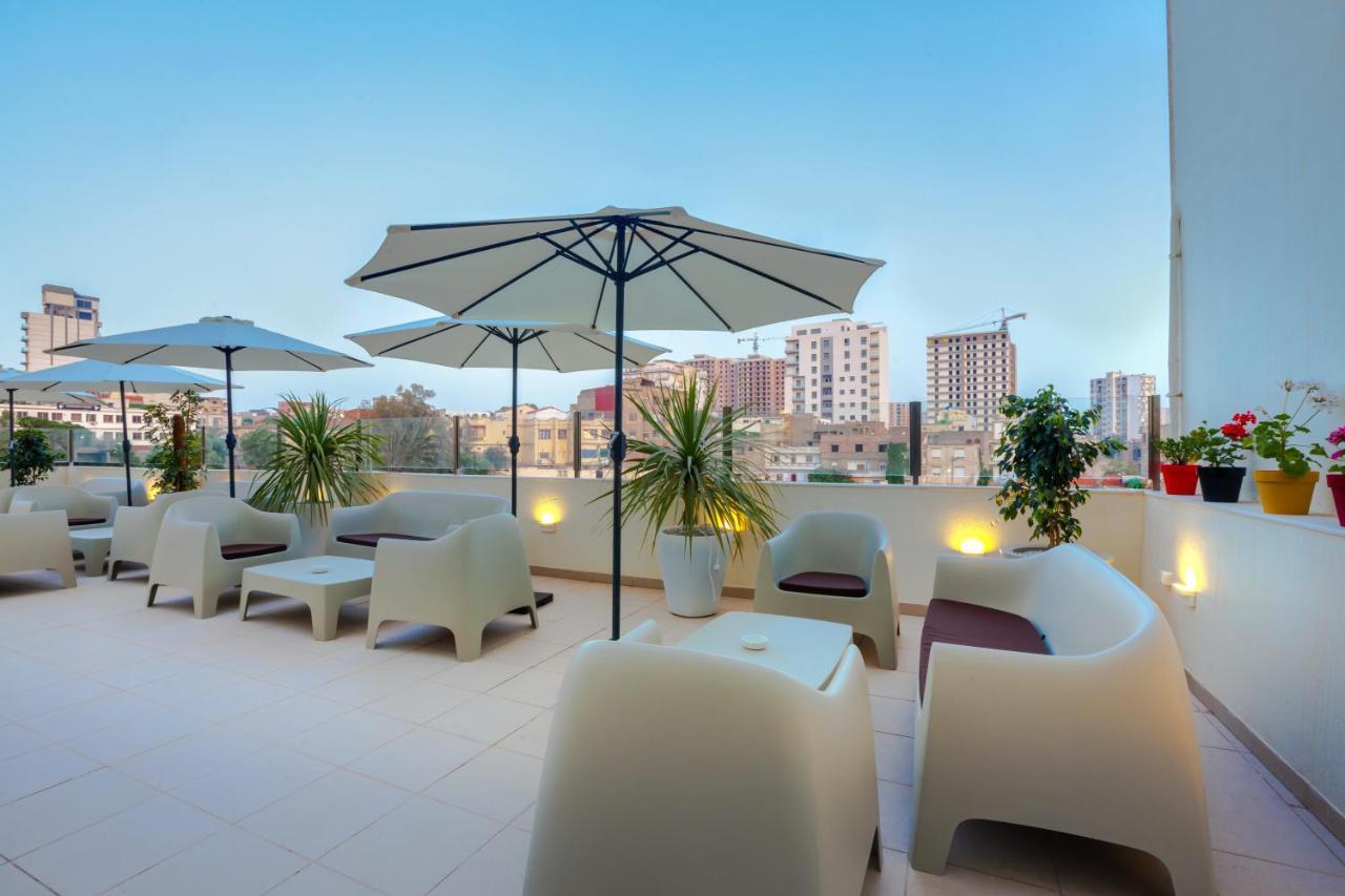 Ibiris Hotel Oran Buitenkant foto