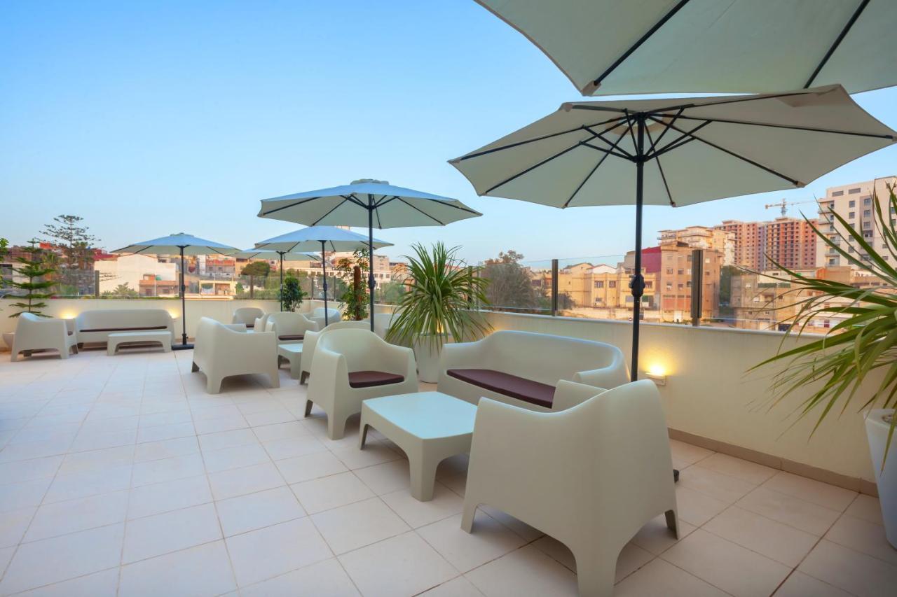 Ibiris Hotel Oran Buitenkant foto