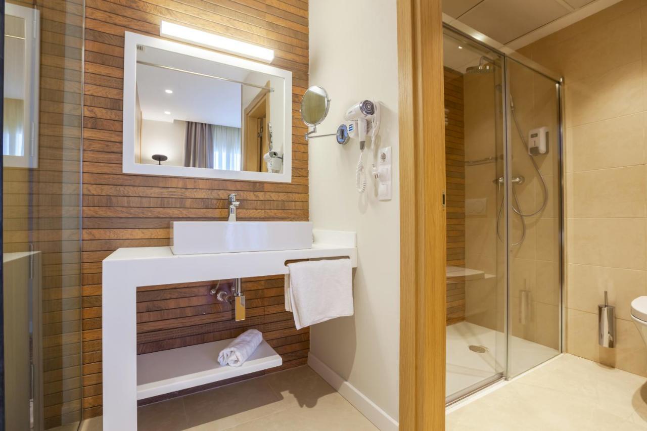 Ibiris Hotel Oran Buitenkant foto
