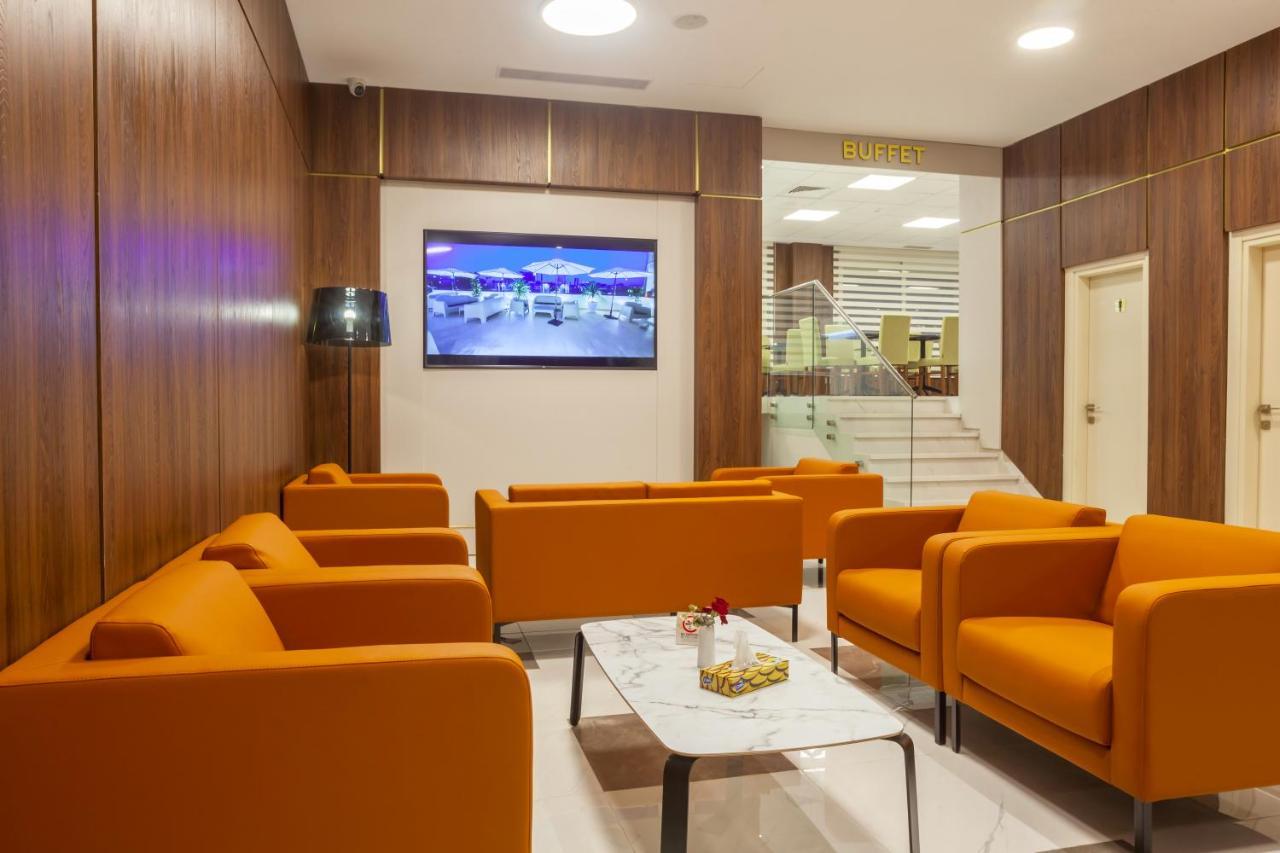 Ibiris Hotel Oran Buitenkant foto