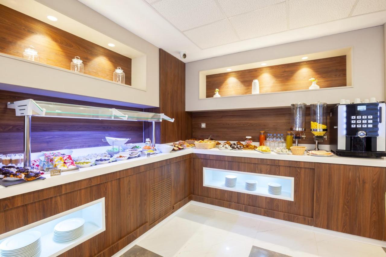 Ibiris Hotel Oran Buitenkant foto